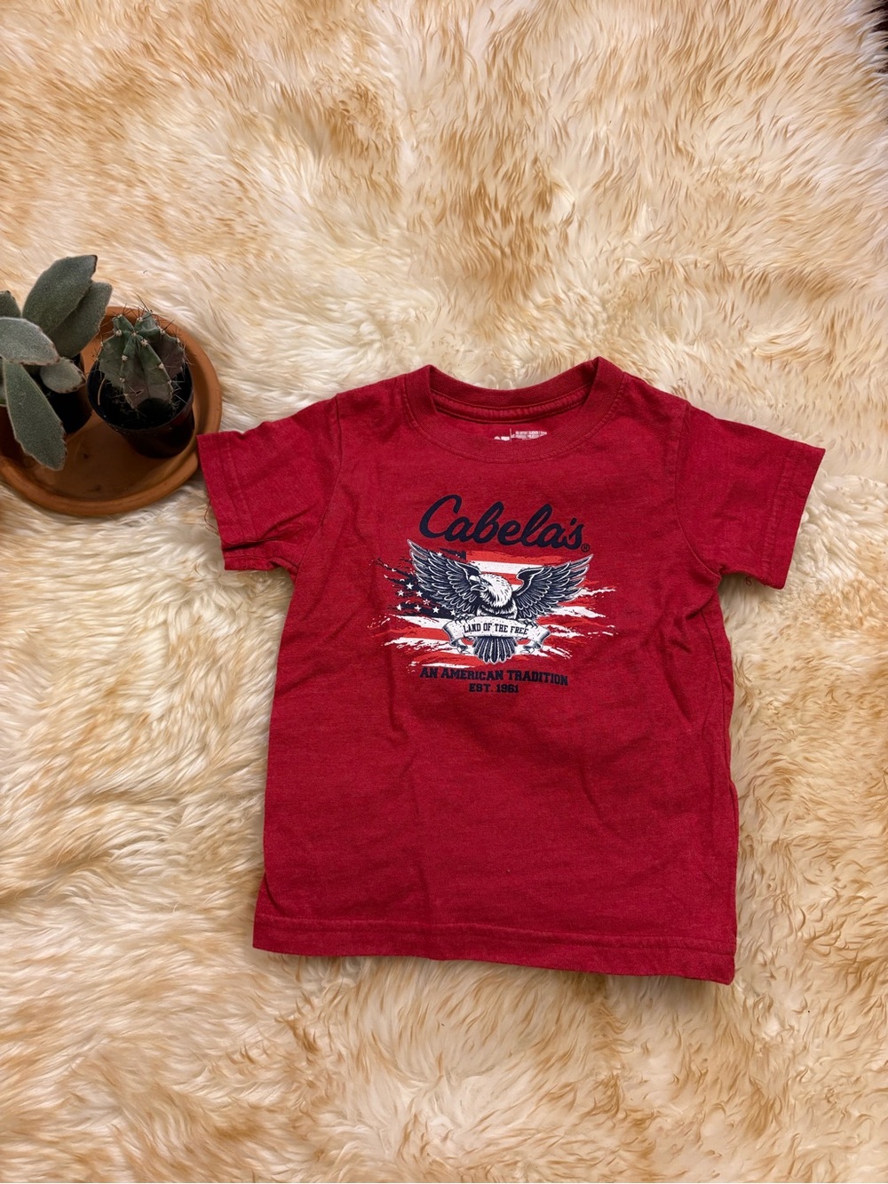 2T Cabela's Red Short-Sleeve Kids Tee with Eagle Graphic